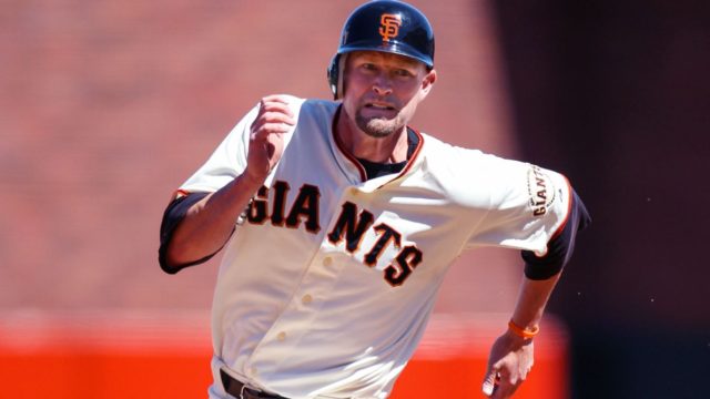 Aubrey Huff freaking sucks