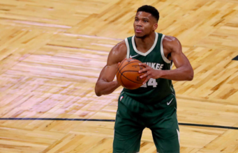 Giannis and the 6 worst free throw shooting games in NBA history giannis free throws worst free throw shooting games in NBA History