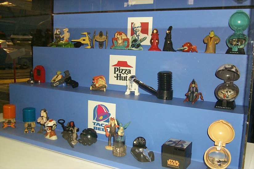 Star Wars cups Taco Bell Pizza Hut and KFC