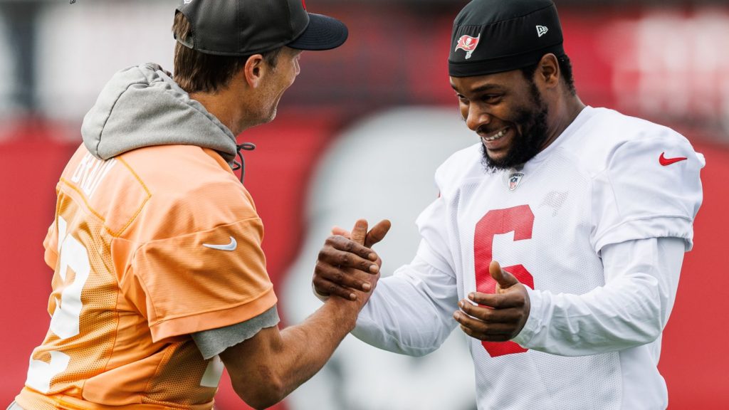 Le'Veon Bell Tom Brady