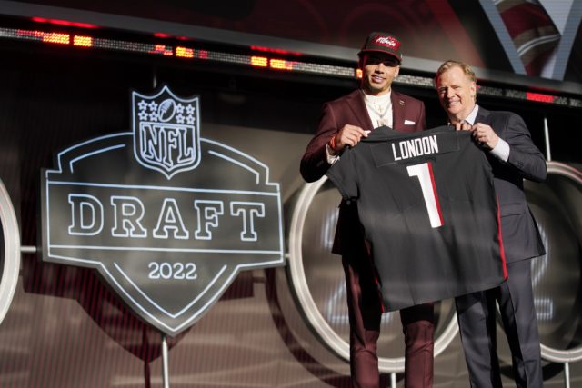 Fantasy football winners and losers from the 1st Round of the NFL Draft