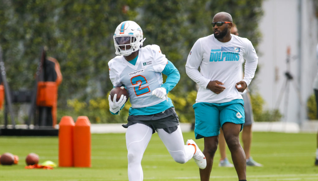 Chase Edmonds’s handcuff