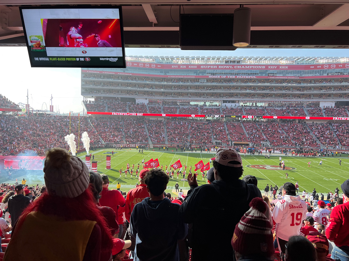 What's the view like from the Levi's Stadium Standing Room Only sections? -  The Touchback