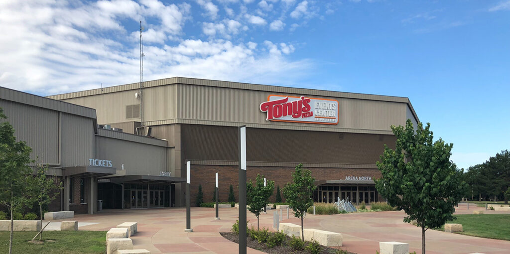 Salina Liberty Tony's Pizza Events Center
