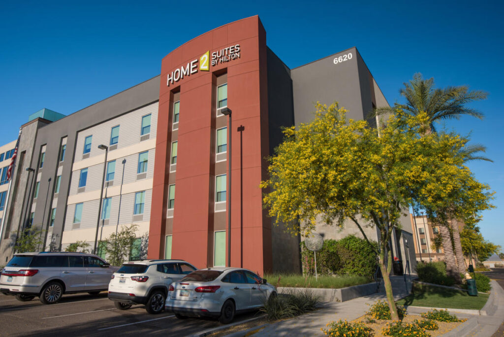 hotel fiesta bowl 2026 close